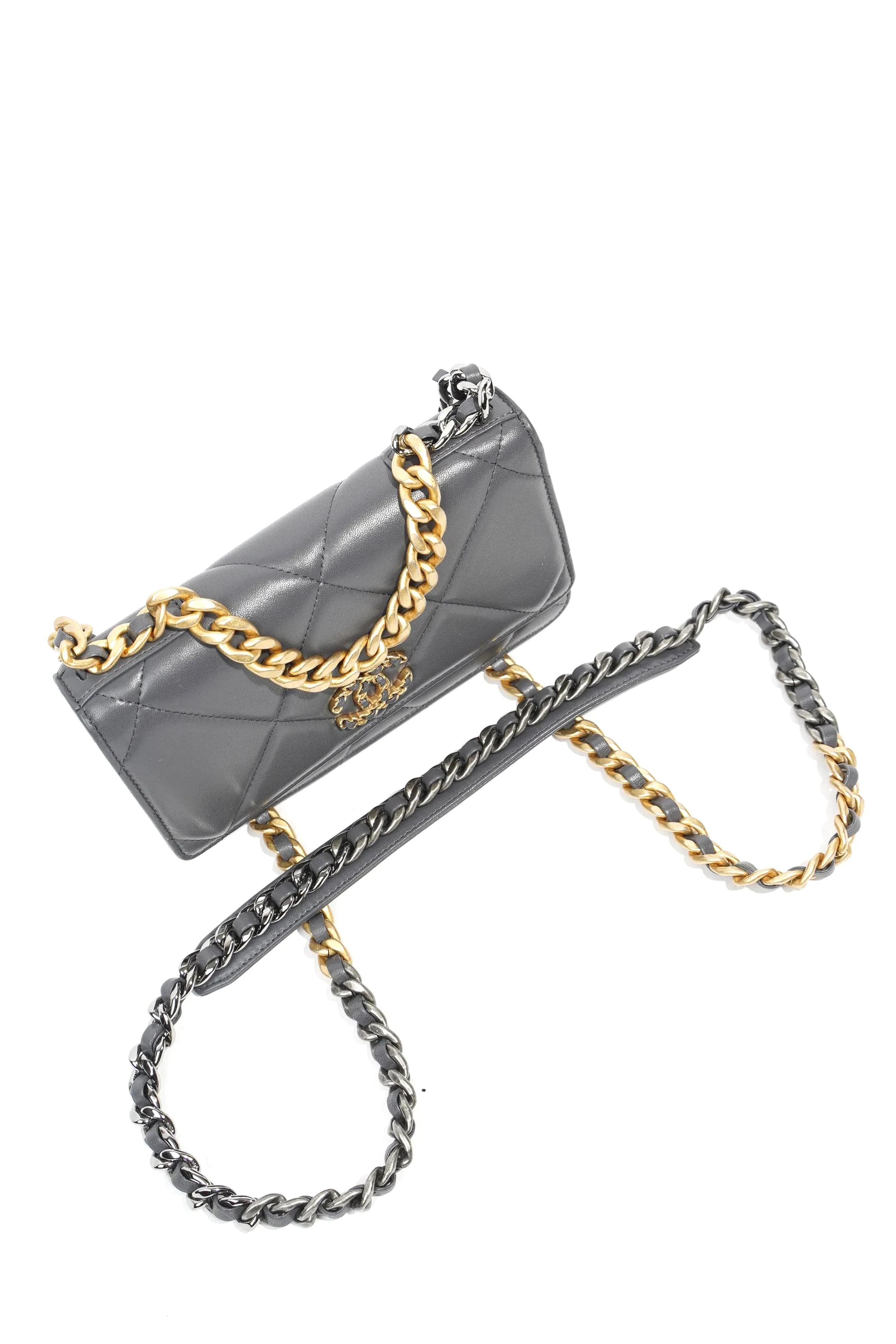 19 Grey Wallet On Chain